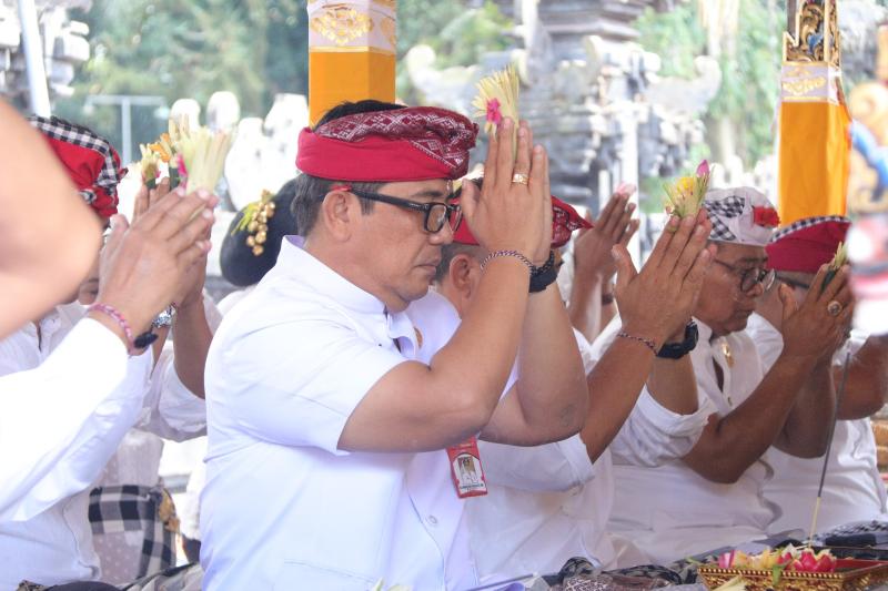 Sanjaya Apresiasi Kekompakan Krama Desa Adat Buahan Bangun Karya | Bali ...